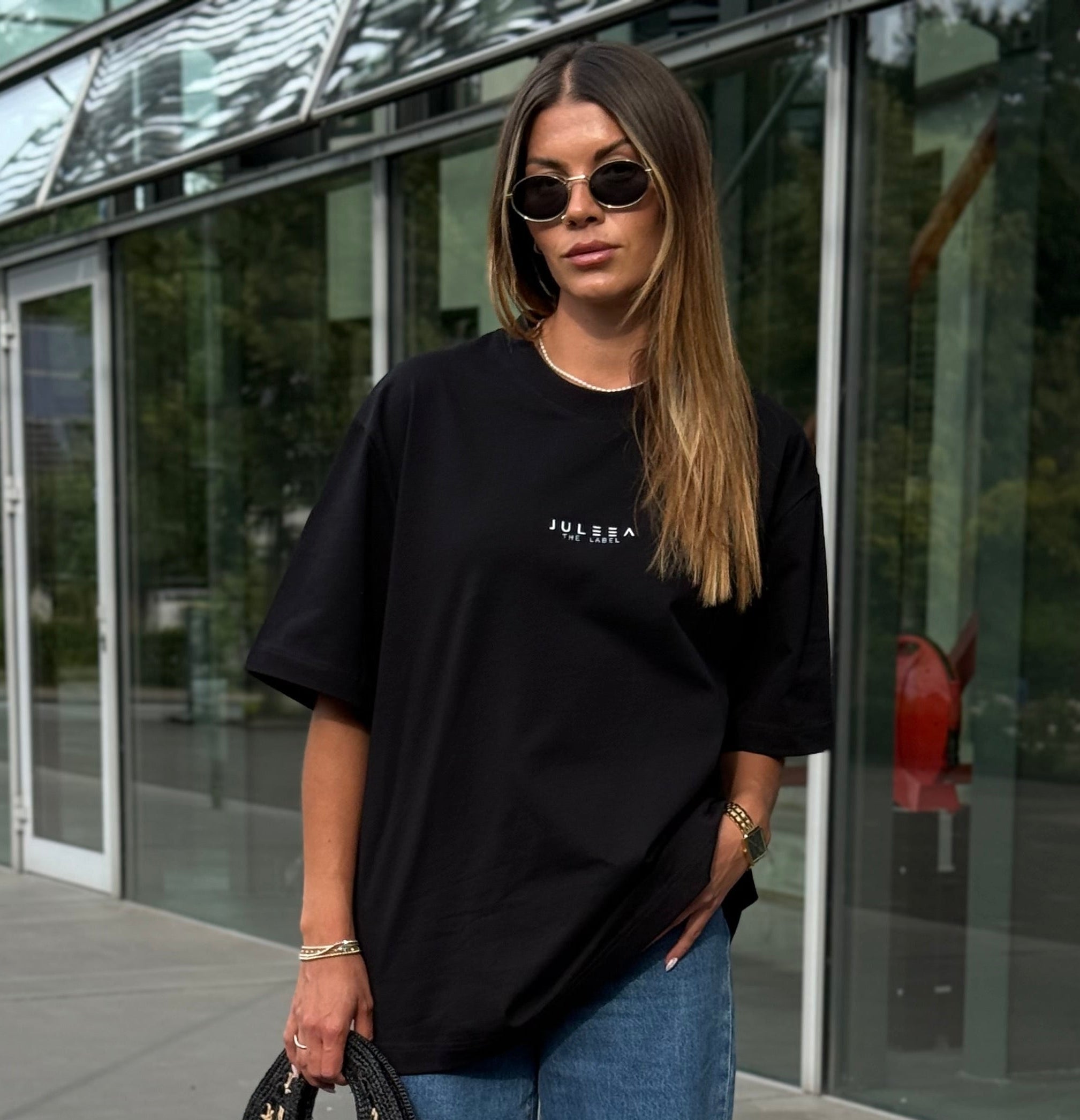 OVERSIZED T-SHIRT LEA