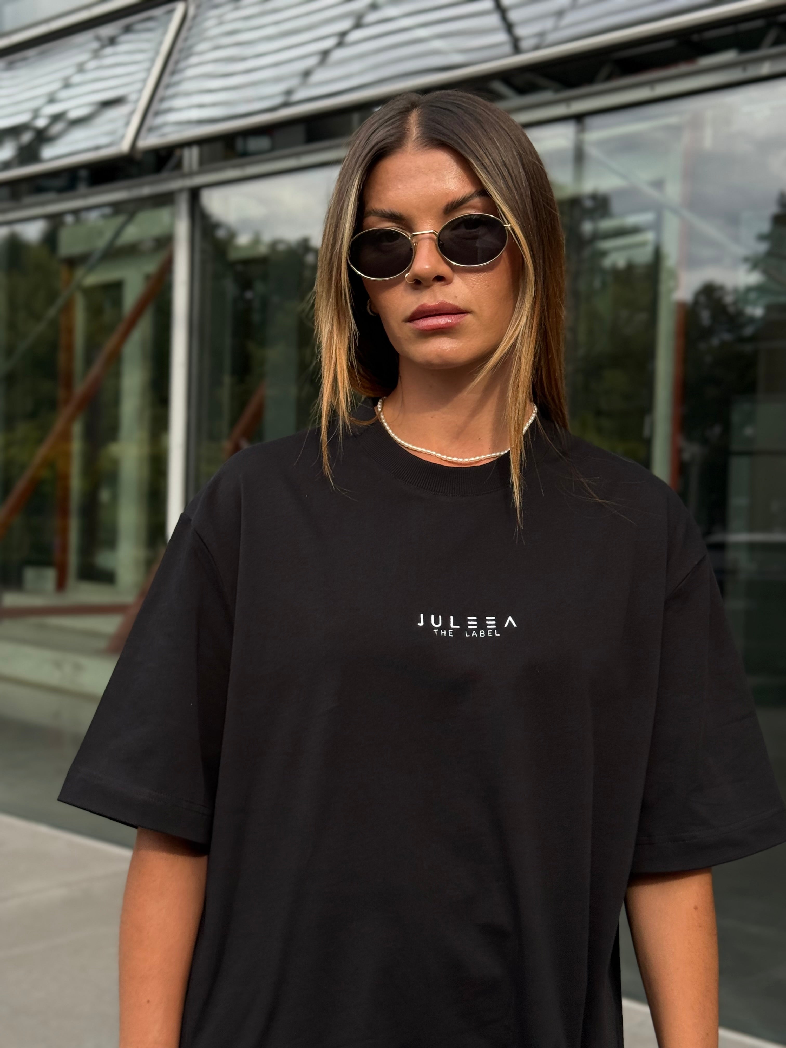 OVERSIZED T-SHIRT LEA