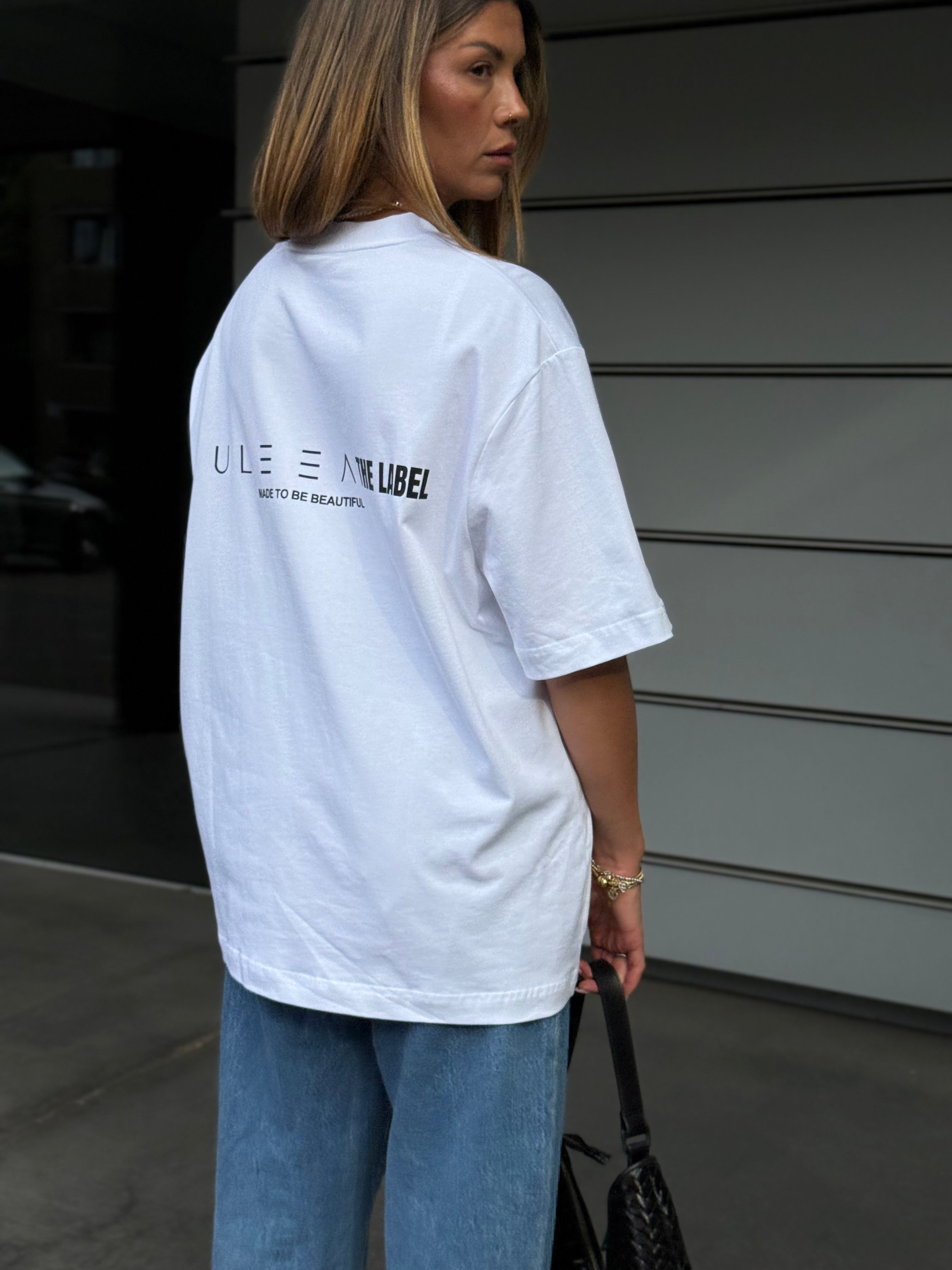 OVERSIZED T-SHIRT LEA